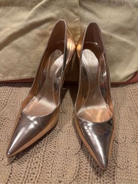 Gianvito Rossi Rose Gold Pointed Toe Stiletto Pumps